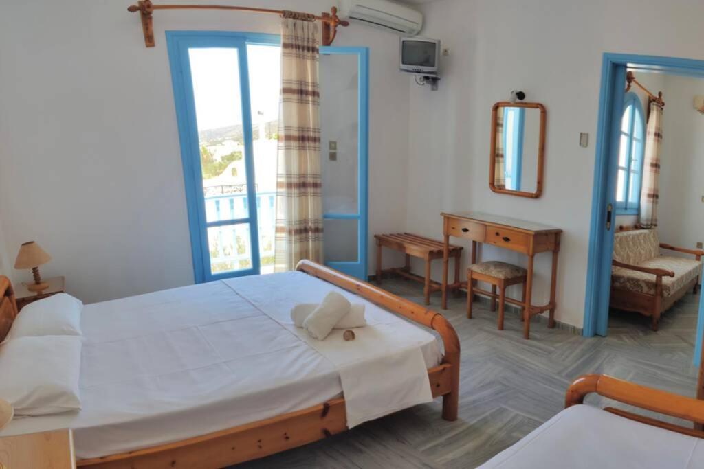 Traditional Concept Apartments Placidity Aliki  Ngoại thất bức ảnh